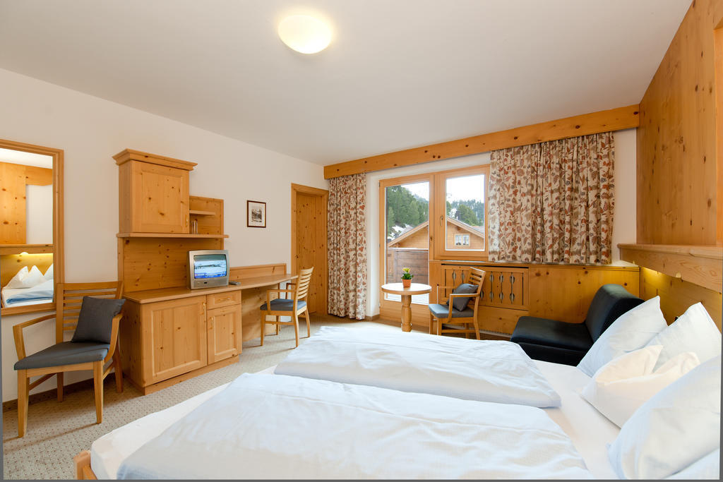 S'Hoamatl Otel Obergurgl Oda fotoğraf